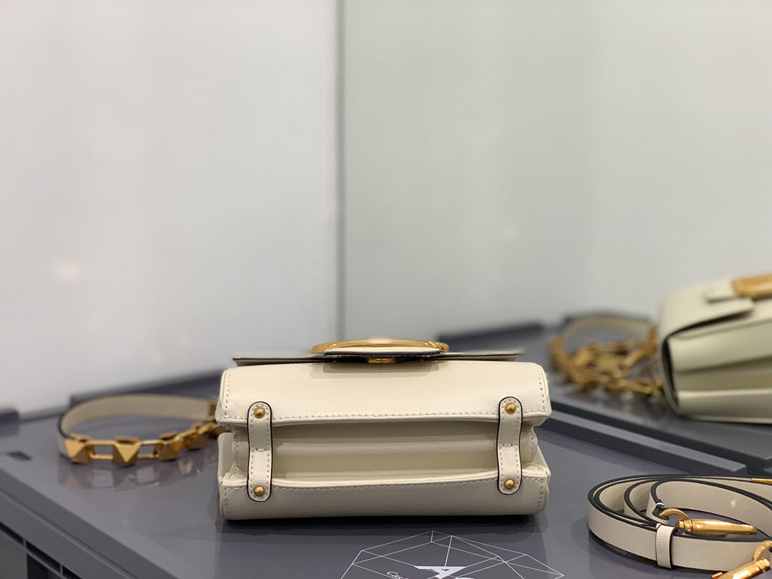 Valentino Shoulder Bags