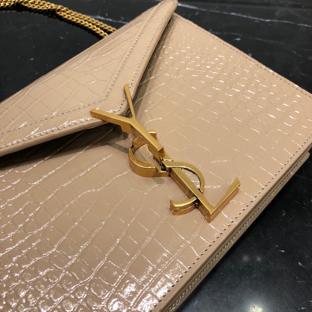 YSL Cassandra
