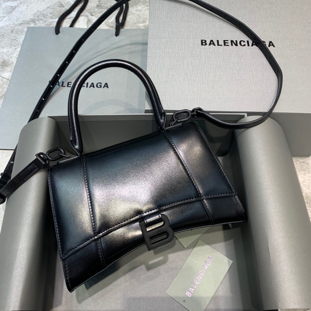 Ba*len*cia*ga hourglass bag