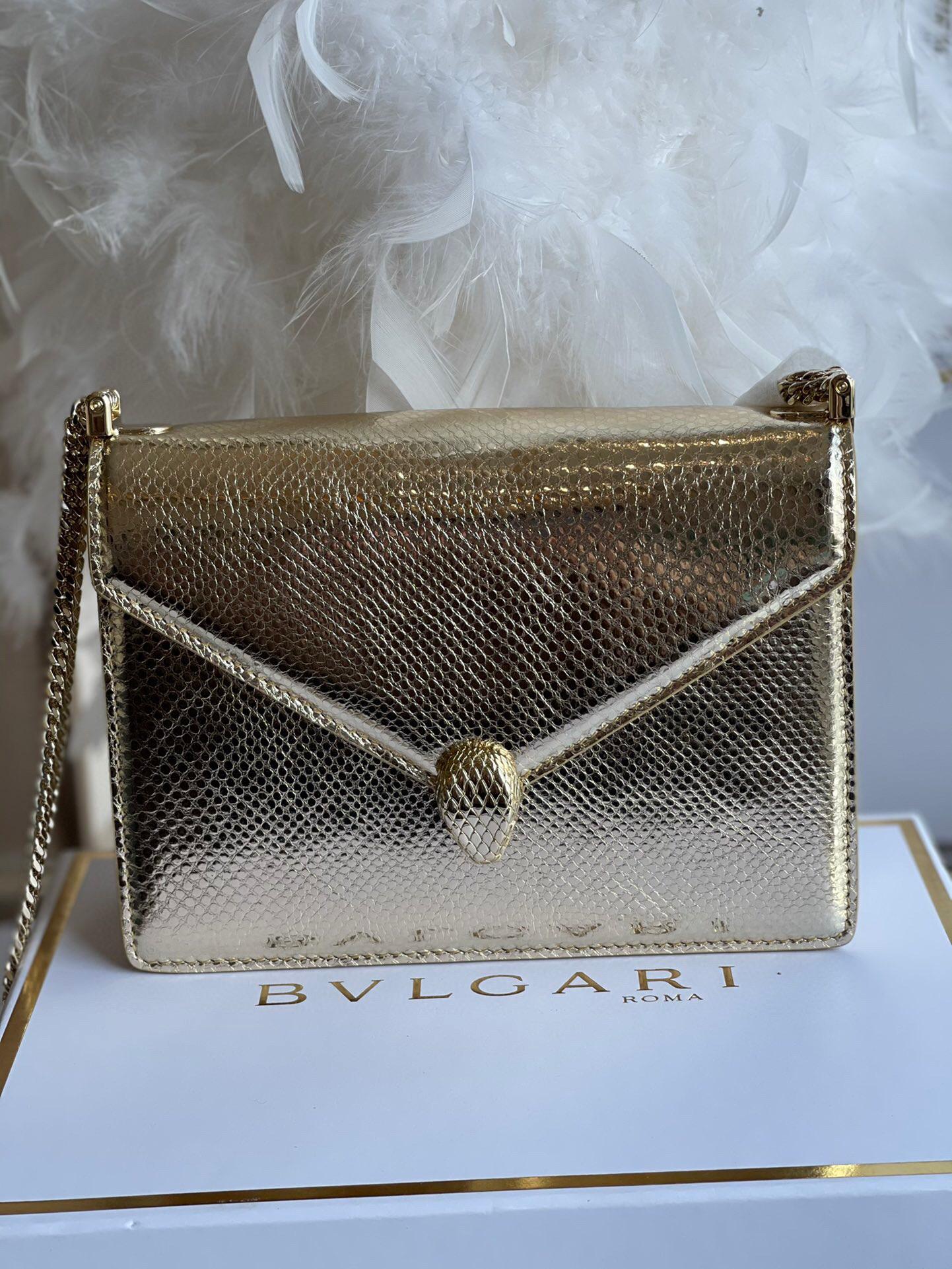 B*l*ai shoulder bag