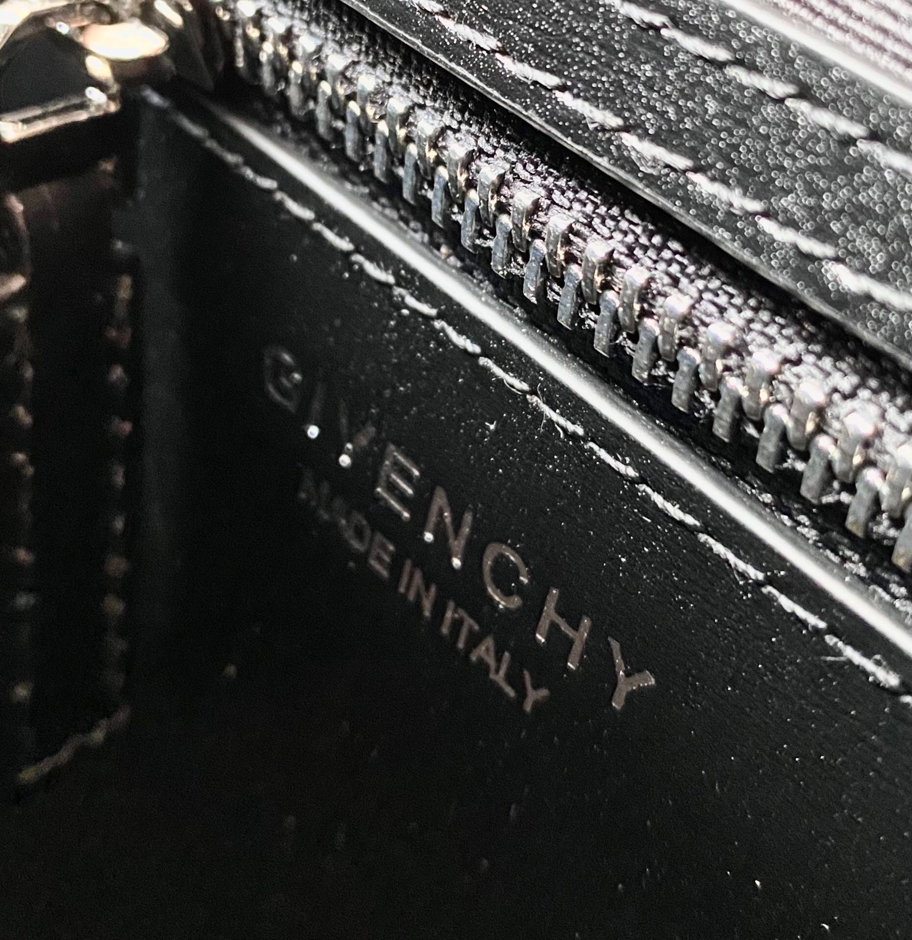 Givenchy Antigona Lock Soft
