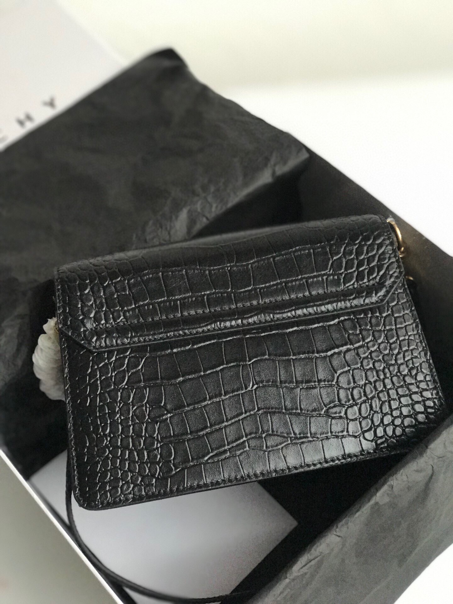 Givenchy GV3