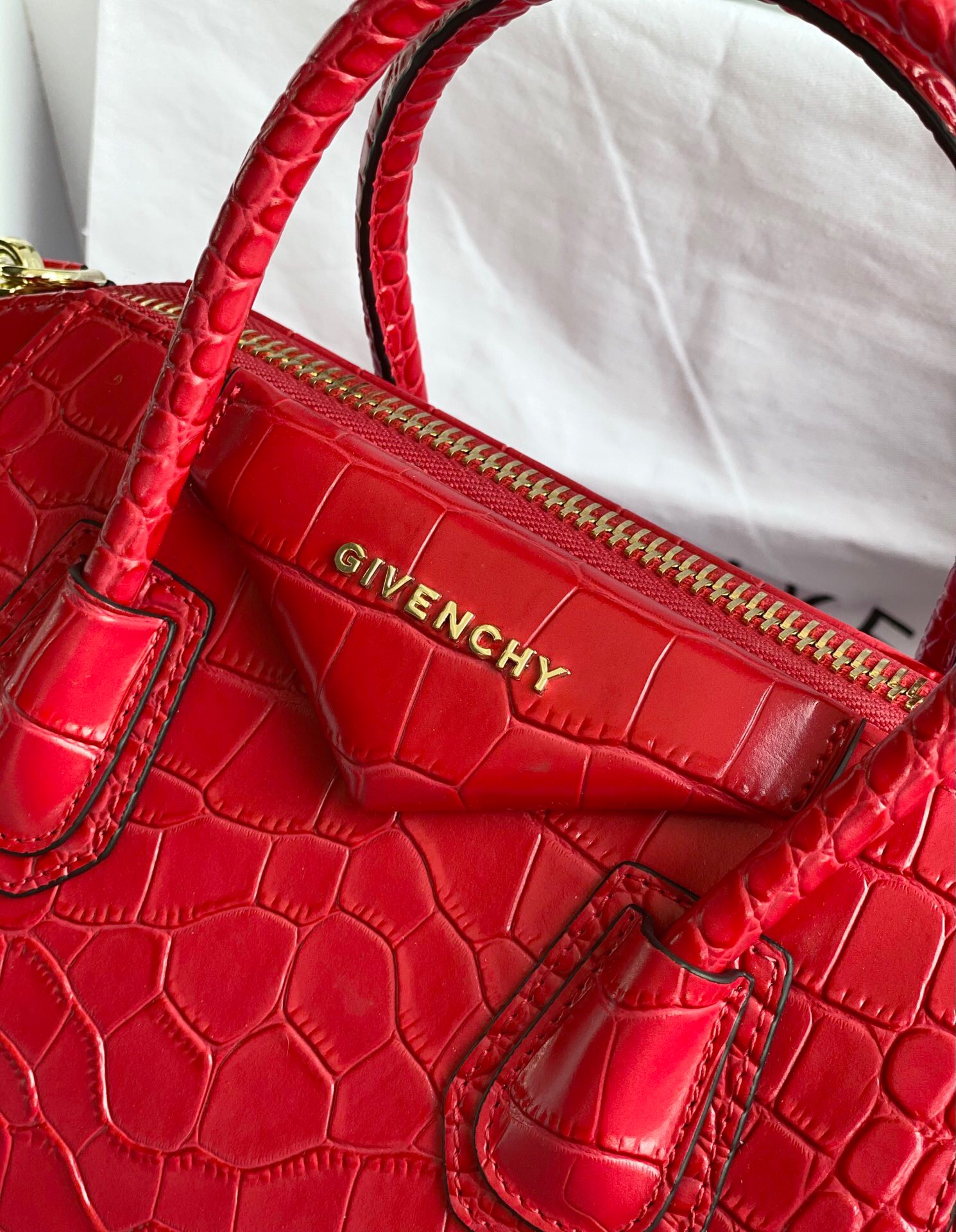 Givenchy Antigona Small