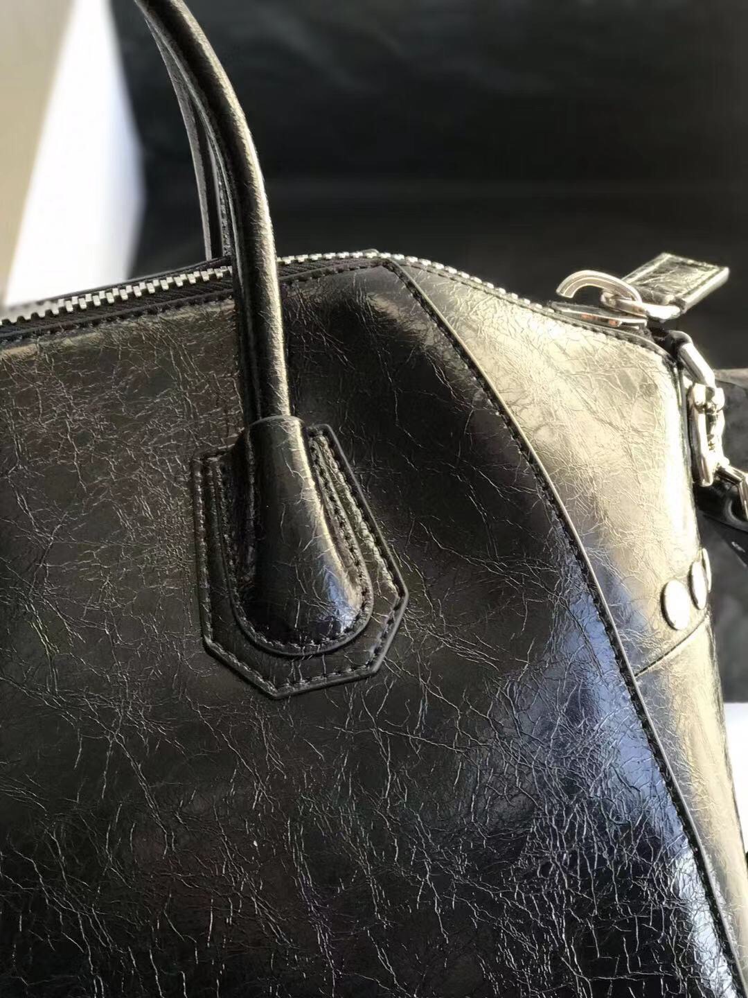 Givenchy Antigona Small