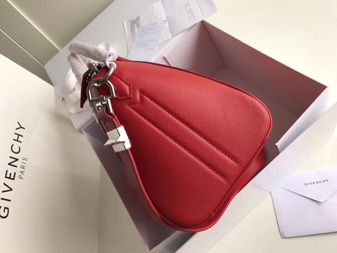 Givenchy Antigona Small
