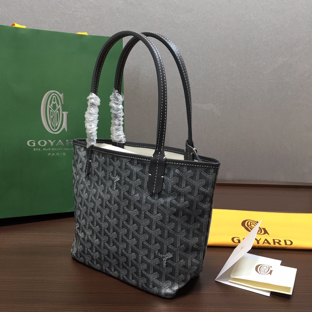 go*ard saint L**is mini tote