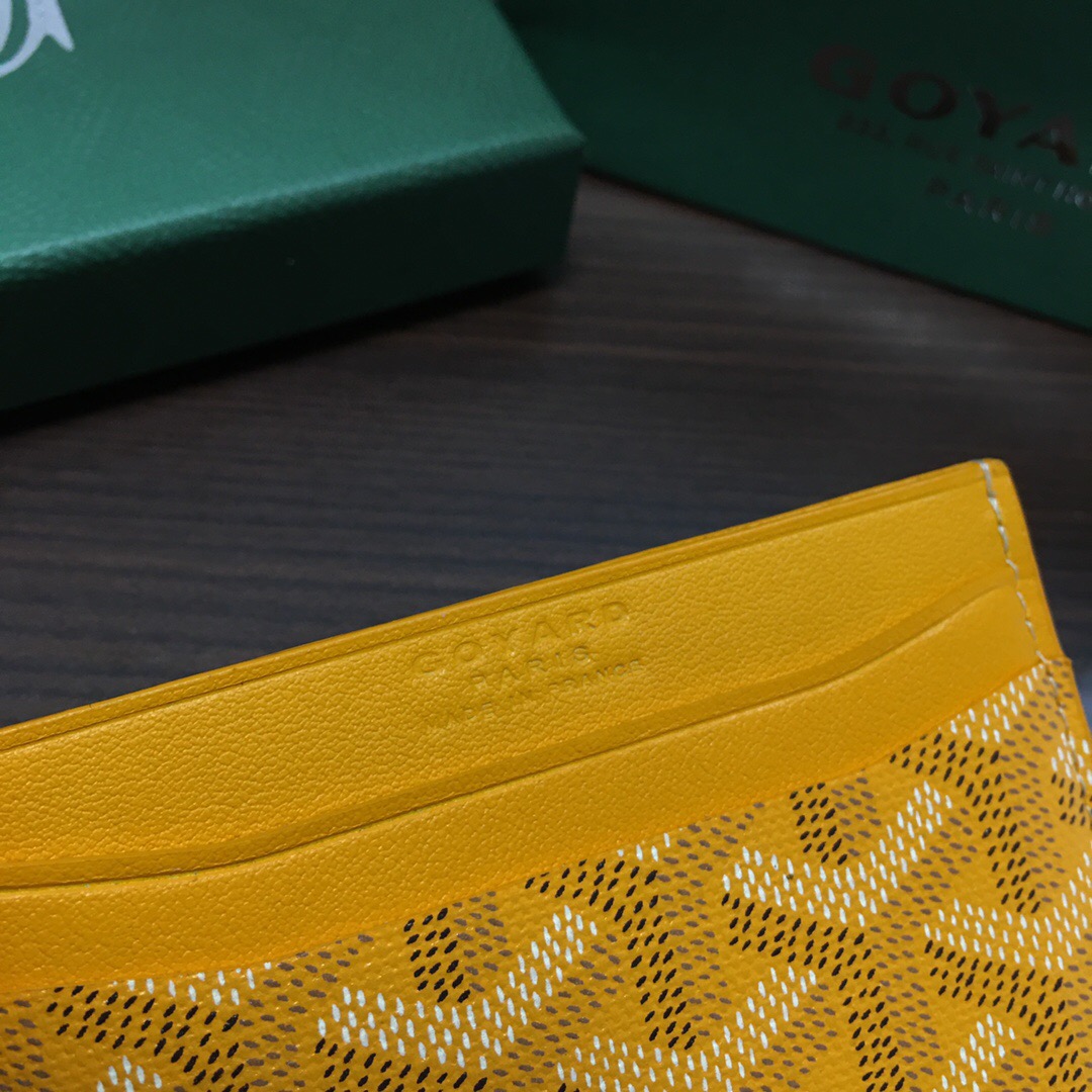 Go*ard card holder