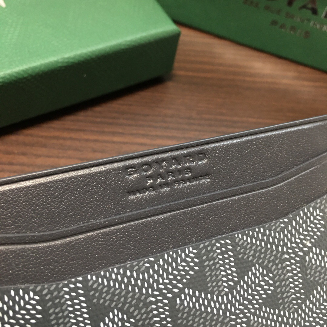 Go*ard card holder