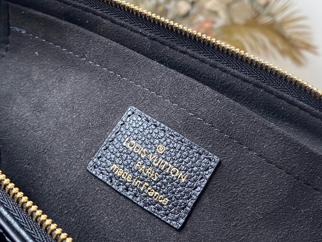 l**is V*t*n multi pochette accessories