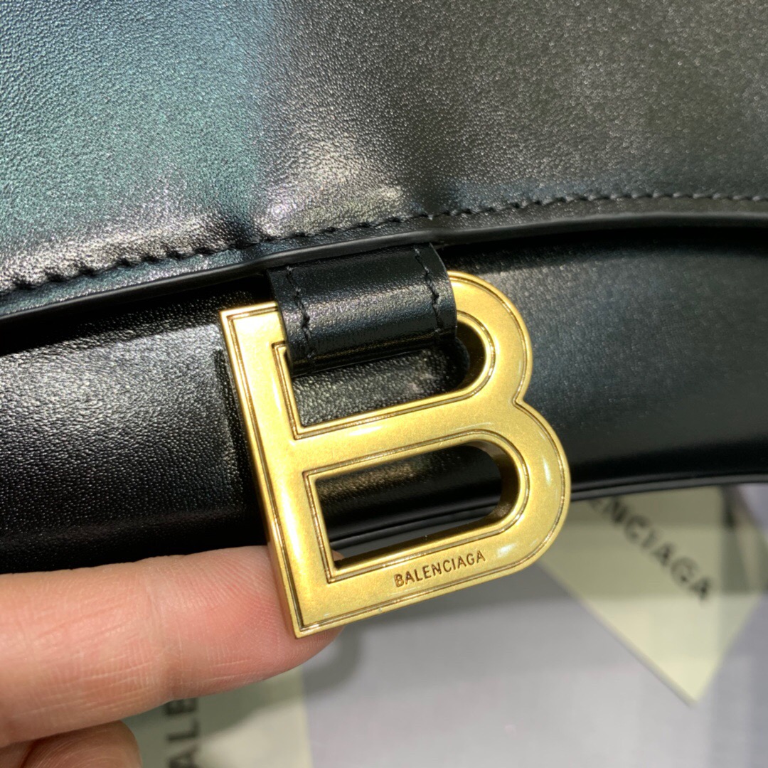 Ba*len*cia*ga hourglass bag