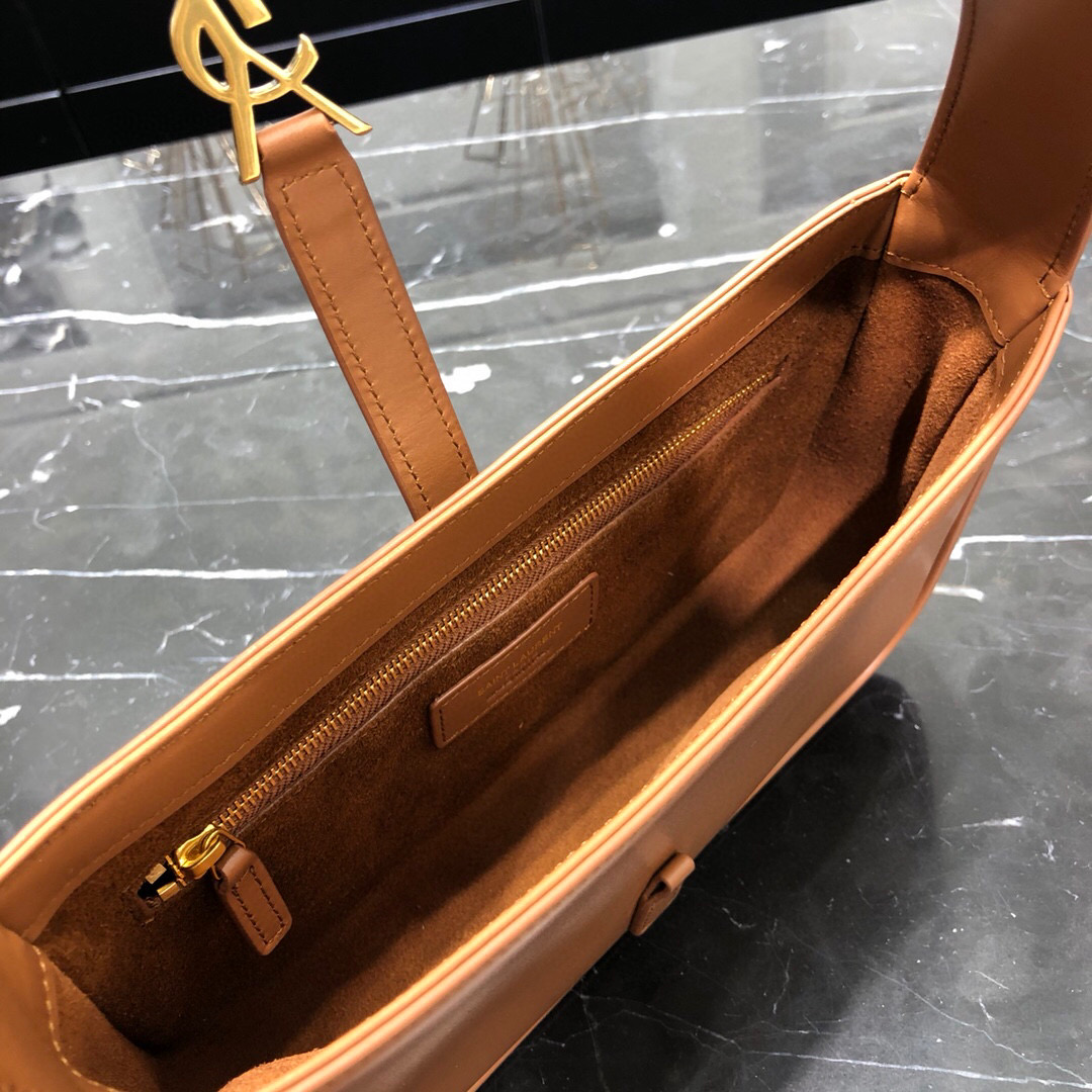 YSL Hobo