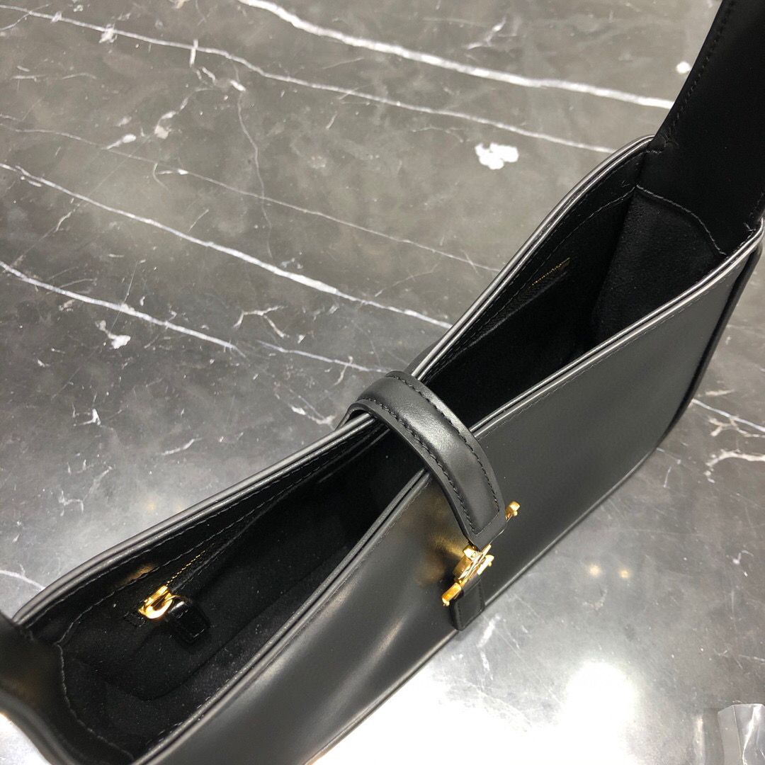 YSL Hobo