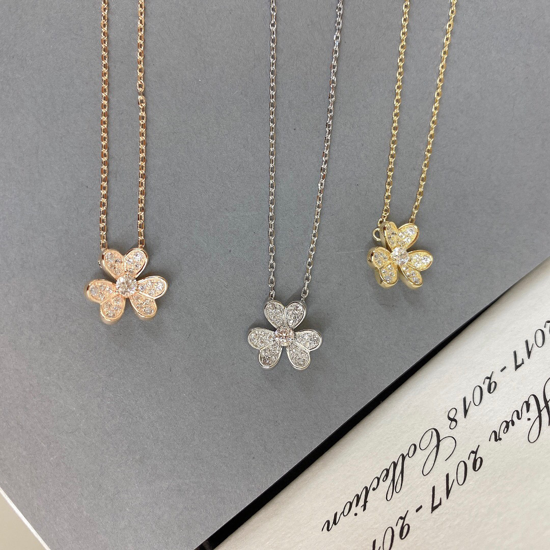 Van Cleef & Arpels Necklace