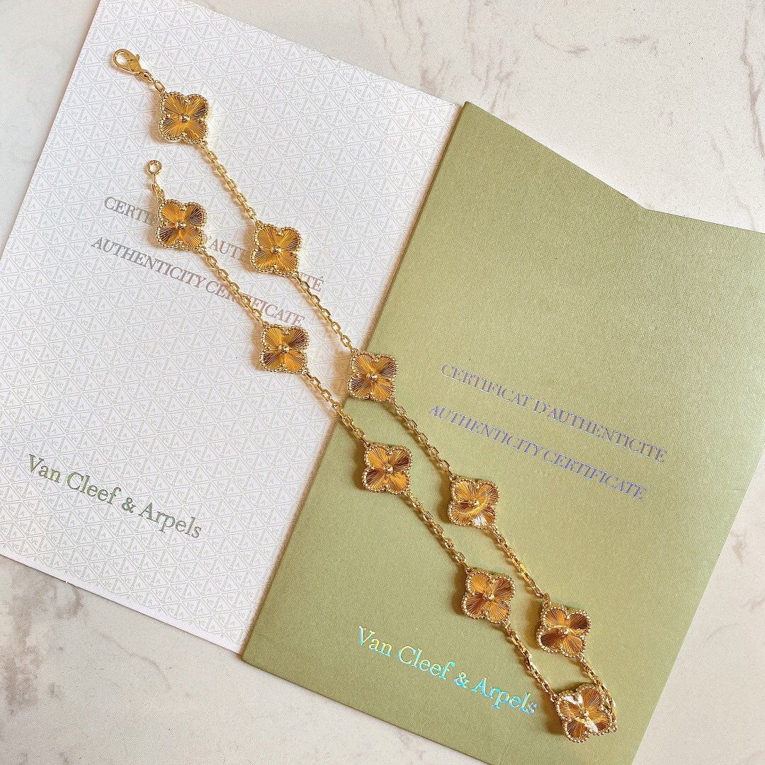 Van Cleef & Arpels Necklace