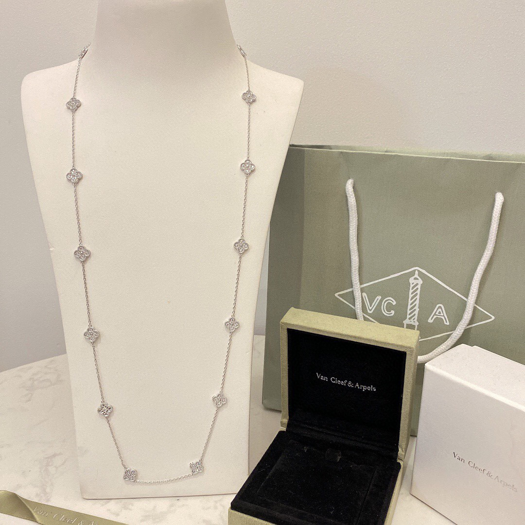 Van Cleef & Arpels Necklace