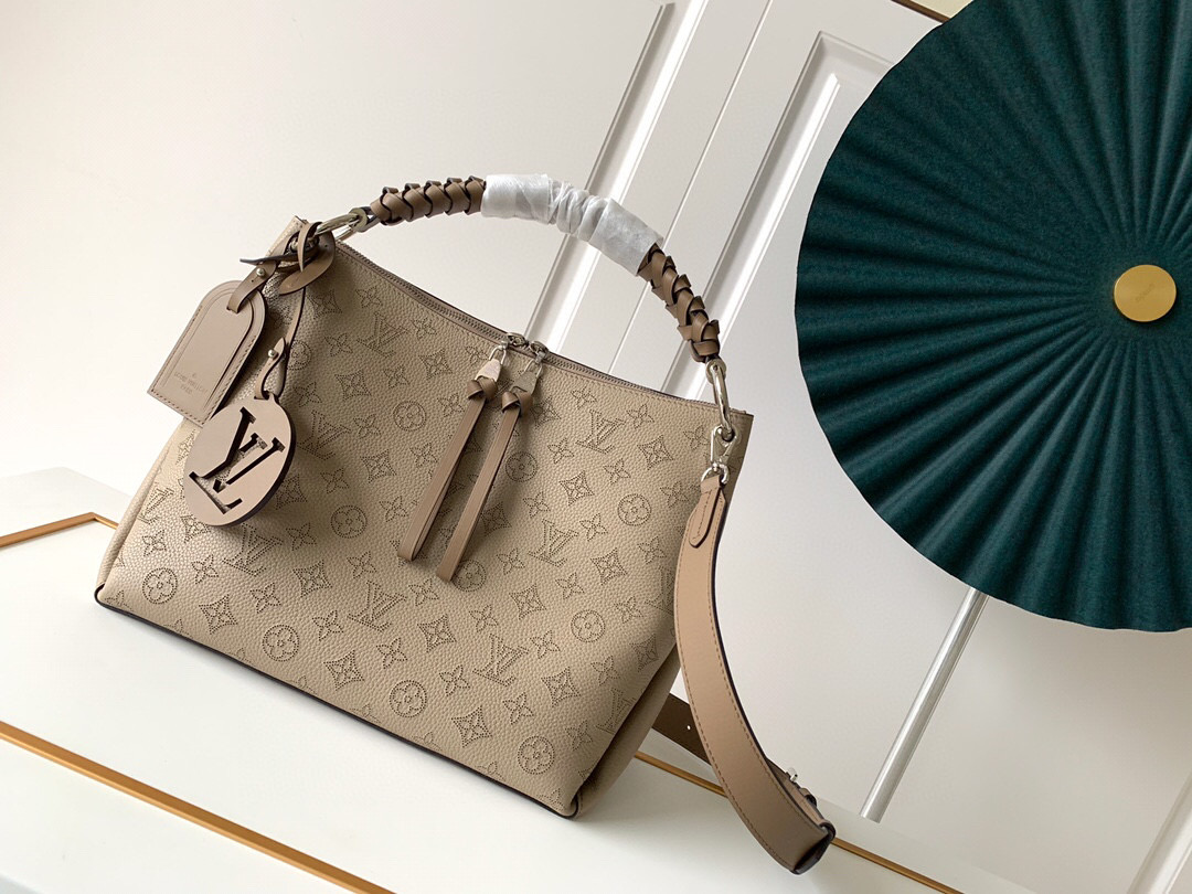 l**is V*t*n beaubourg hobo mm