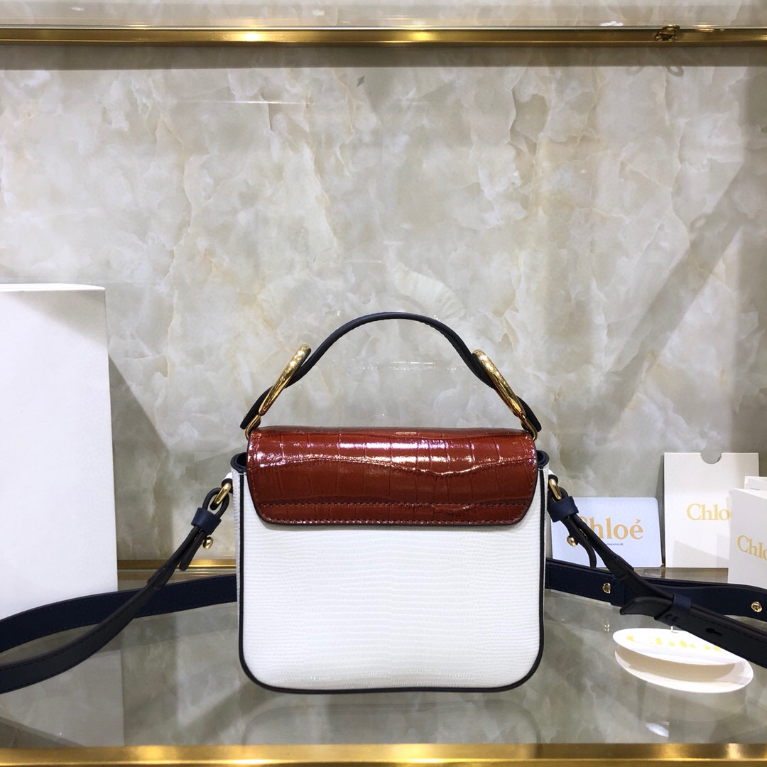 Chloé C Shoulder Bag