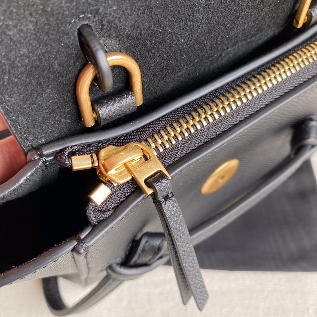 Ce**e belt bag
