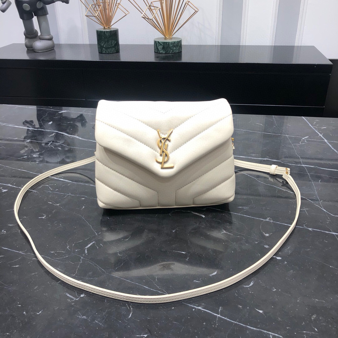 YSL LOULOU TOY