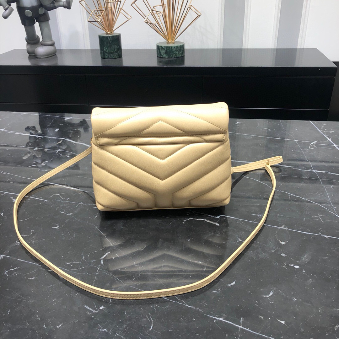 YSL LOULOU TOY