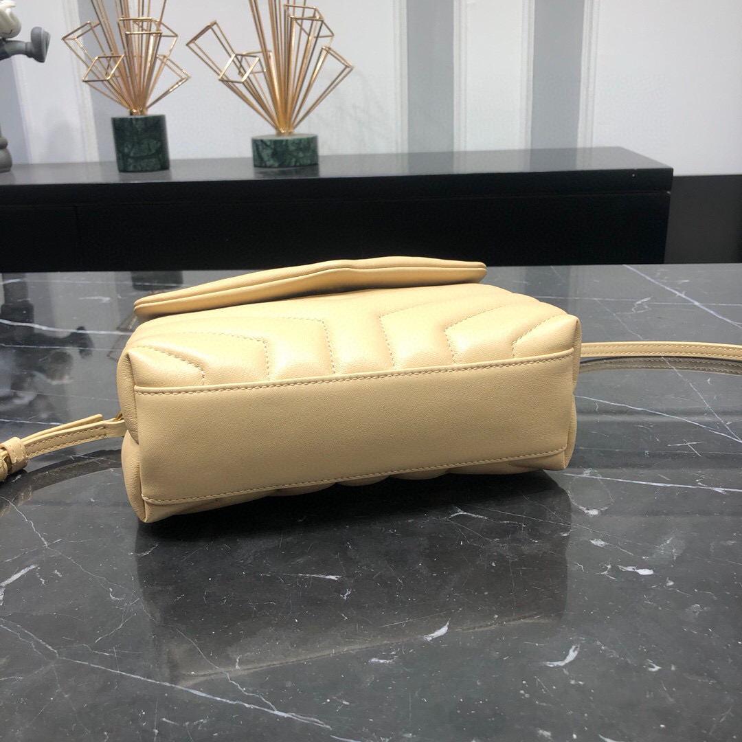 YSL LOULOU TOY