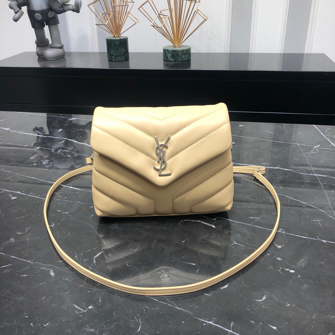 YSL LOULOU TOY