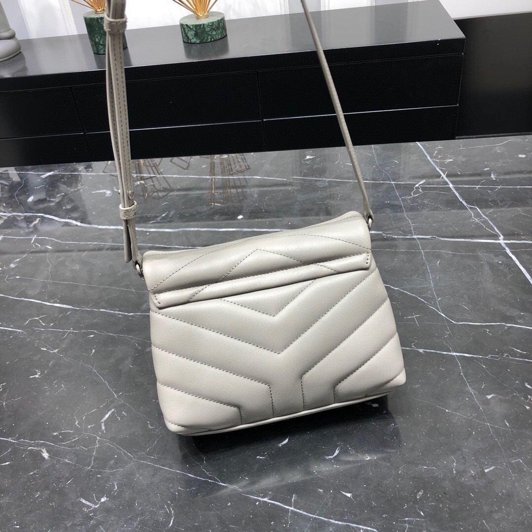 YSL LOULOU TOY