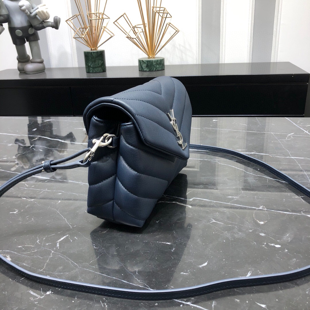 YSL LOULOU TOY