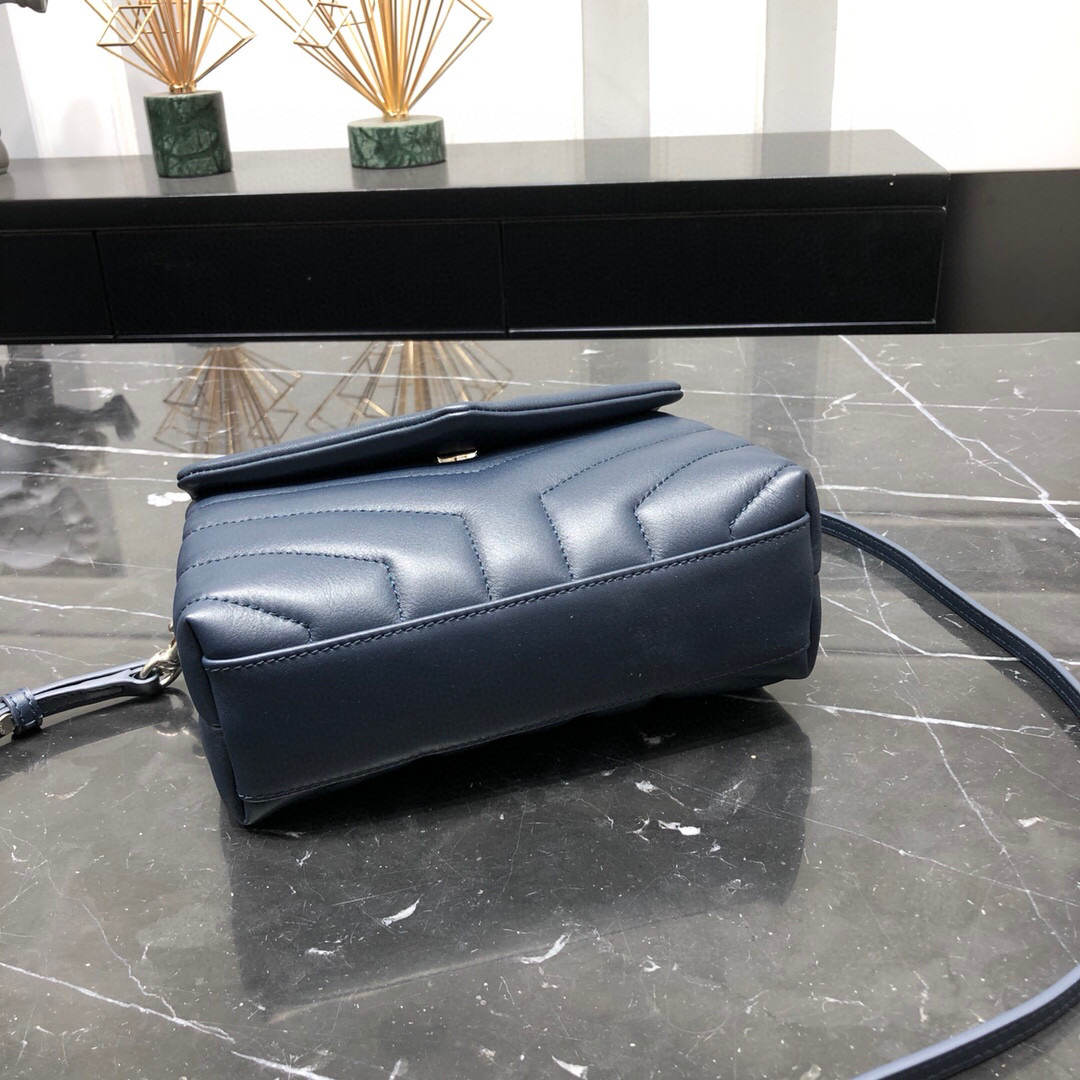 YSL LOULOU TOY