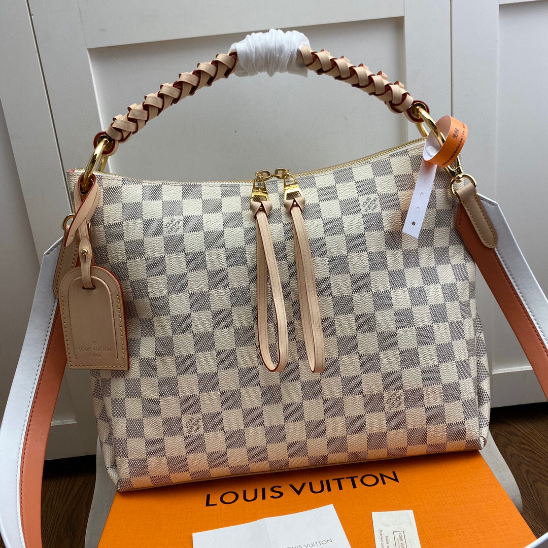 l**is V*t*n beaubourg hobo