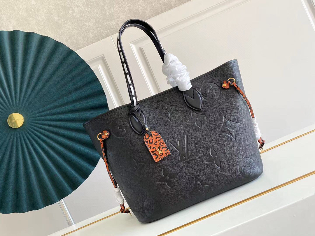 l**is V*t*n neverfull mm