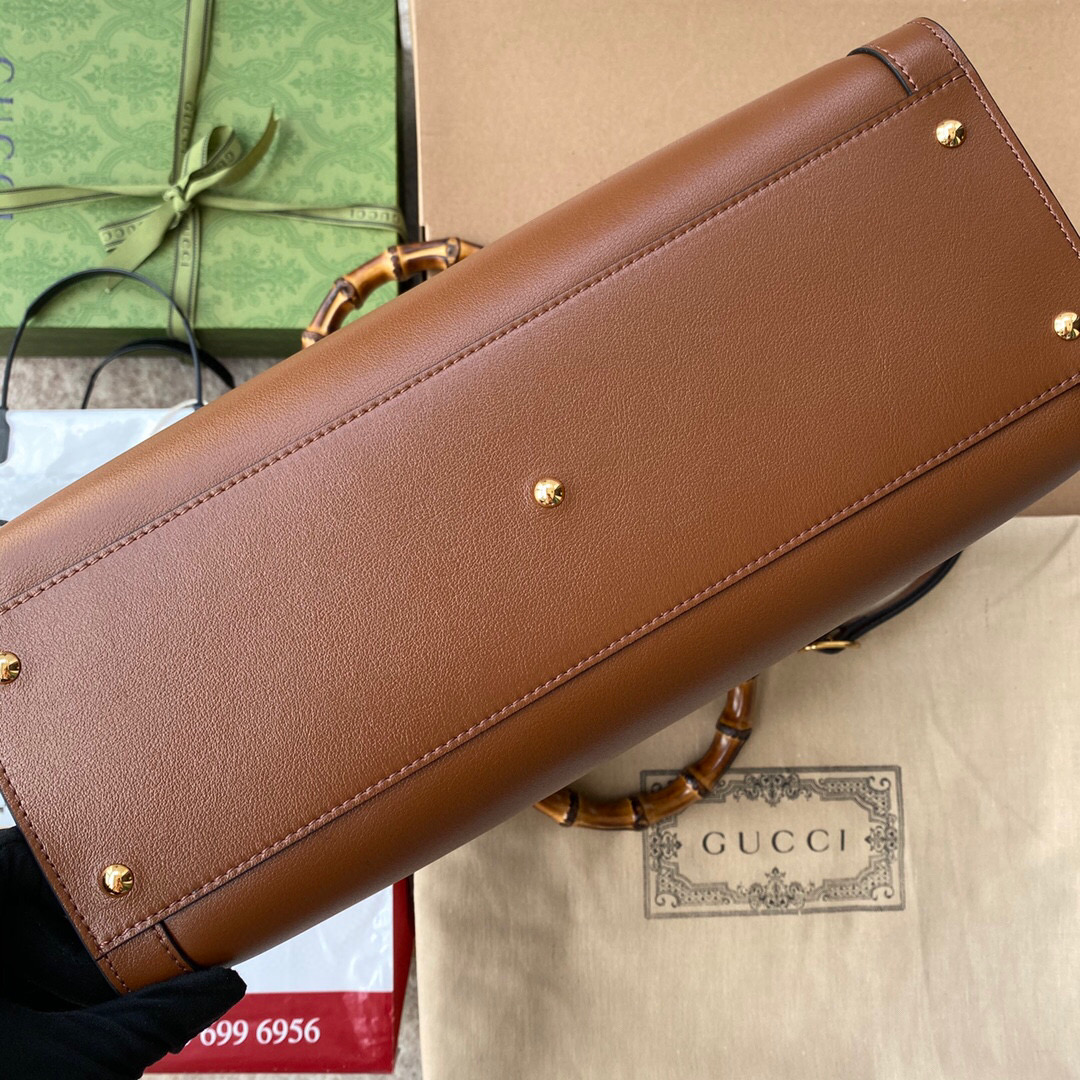 G*u*i diana tote