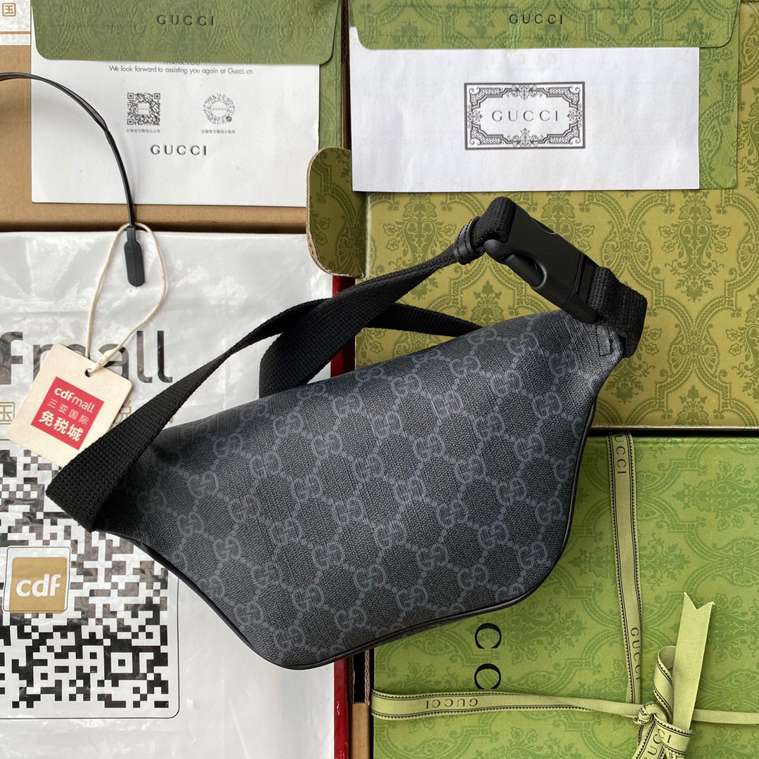 G*u*i pocket bag