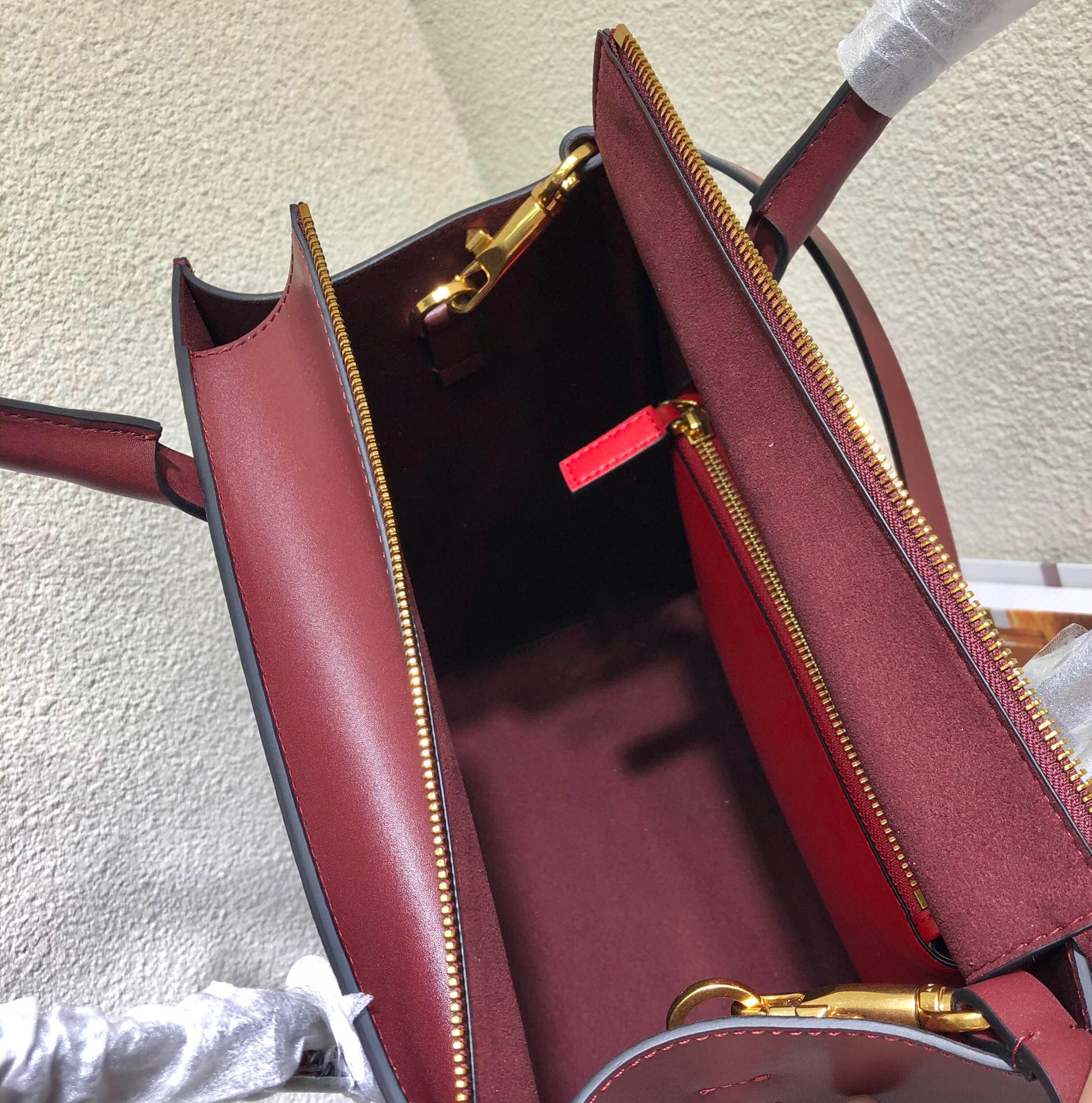 Valentino Garavani Walk Tote