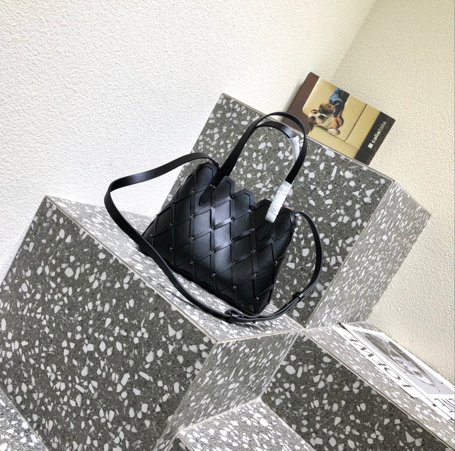 Valentino Beehive