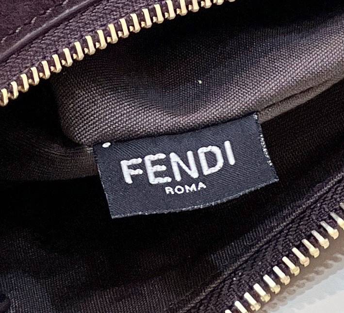 F**di F**digraphy small