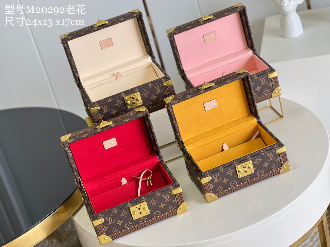 l**is V*t*n jewelry box