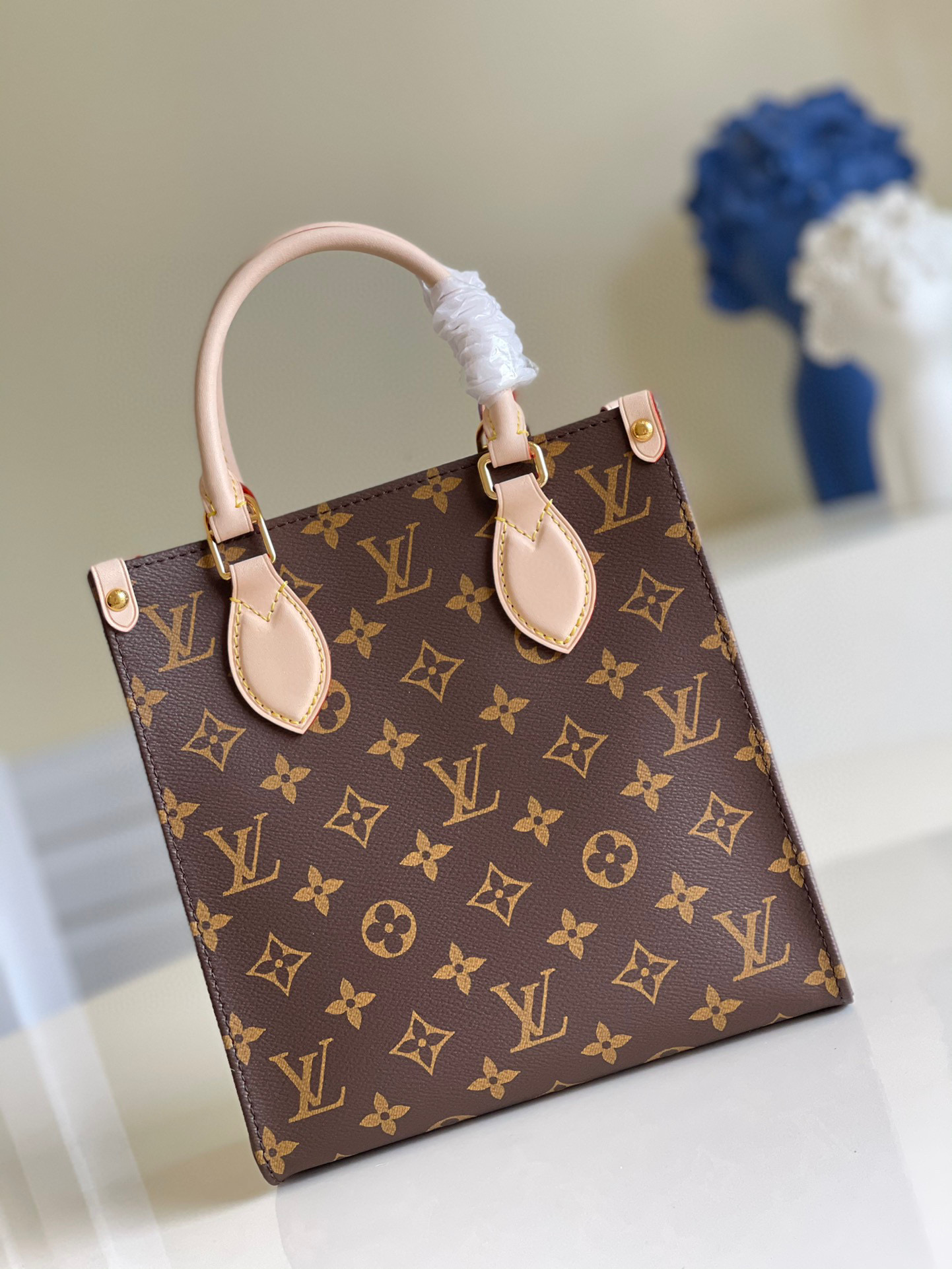 l**is V*t*n sac plat bag