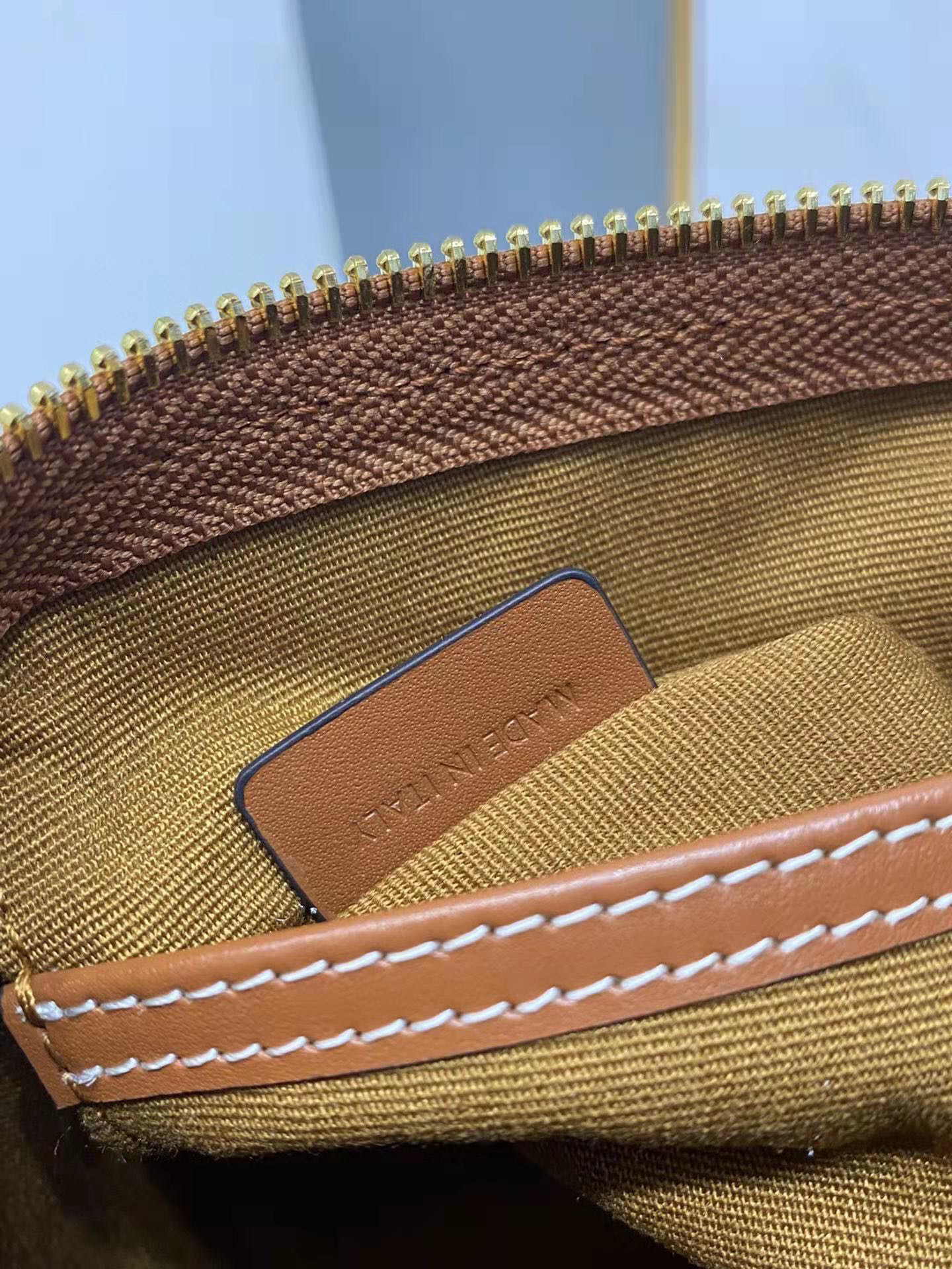 SMALL BOSTON CUIR TRIOMPHE