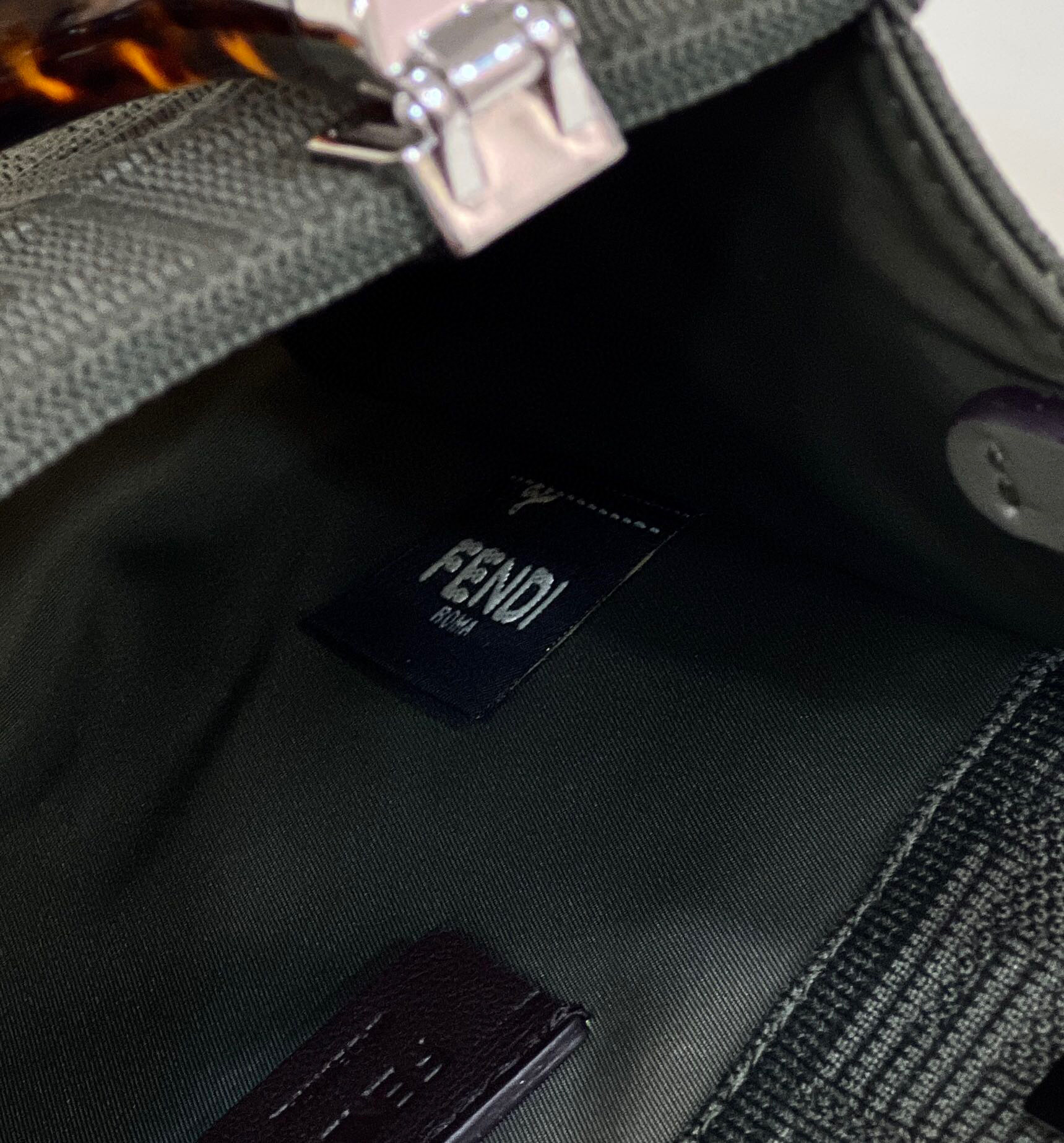 F**di tote