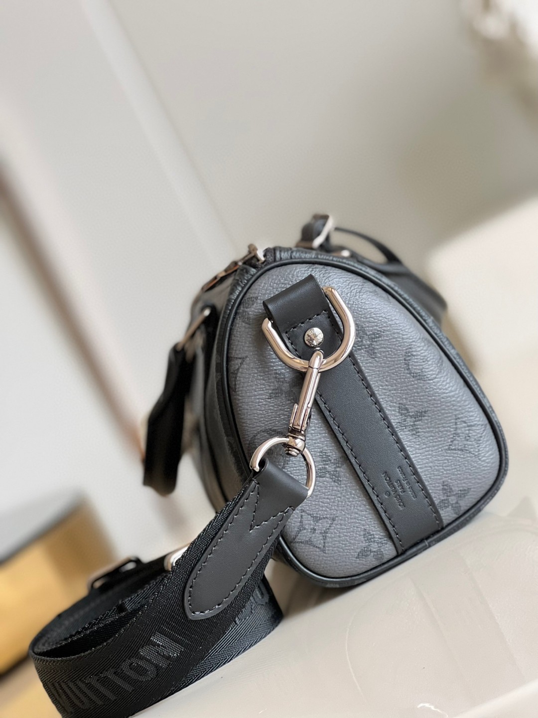 l**is V*t*n keepall 25