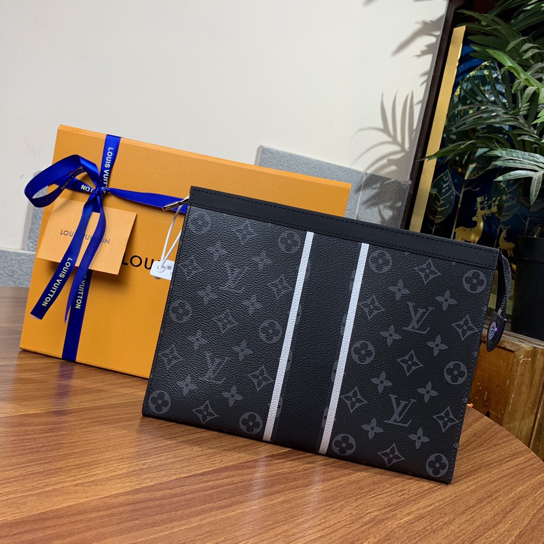 l**is V*t*n pochette voyage second  clutch