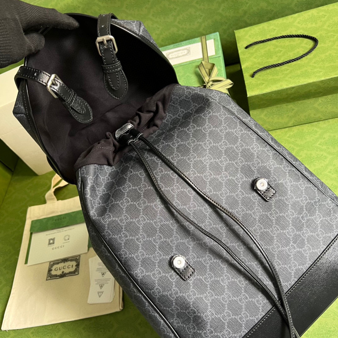 G*u*i medium backpack with interlocking g
