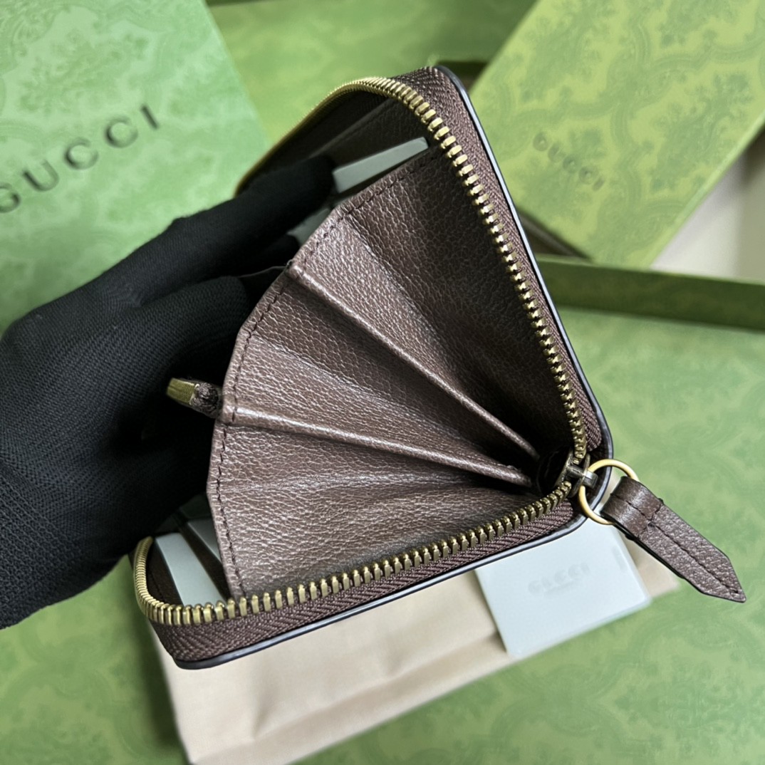 G*u*i diana wallet
