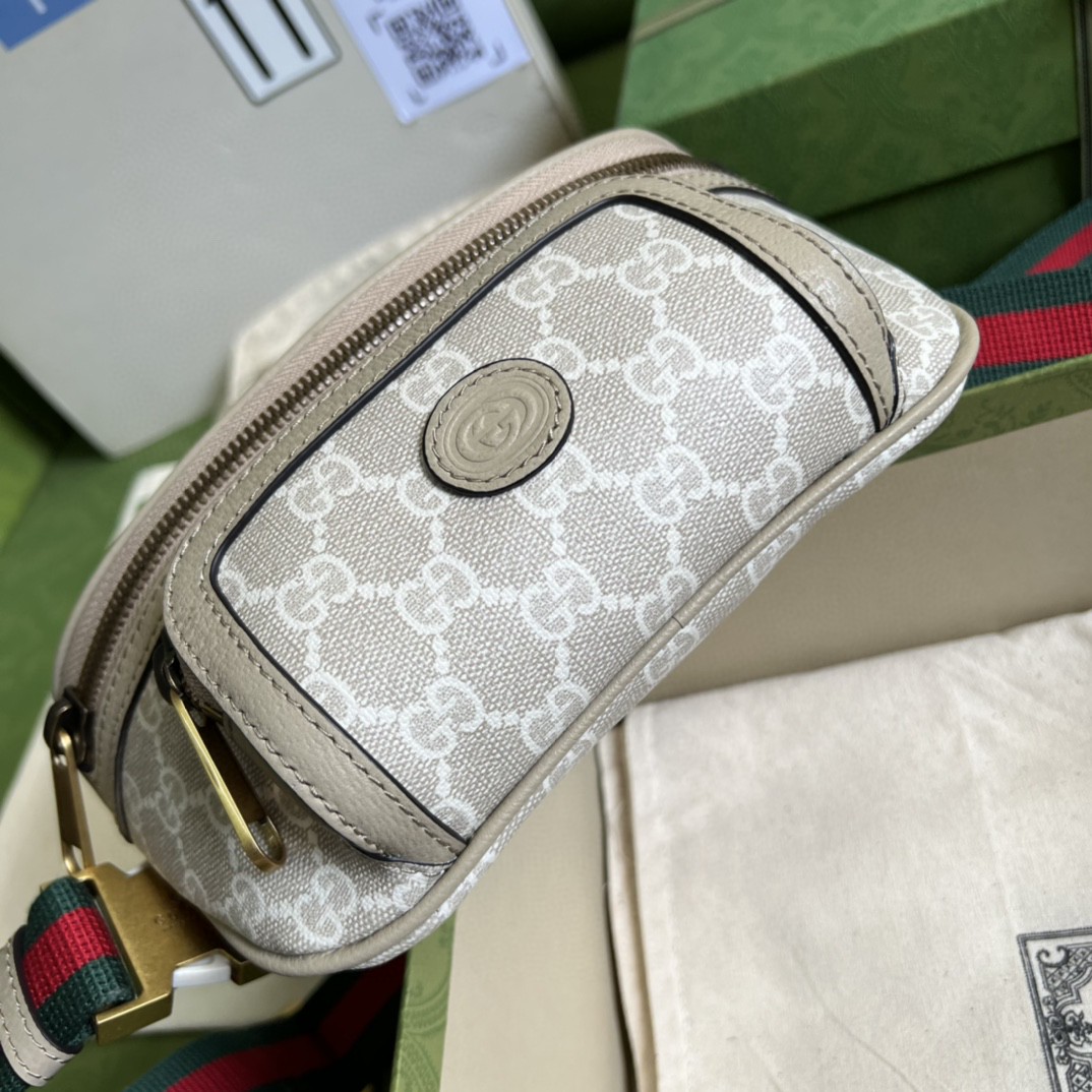 G*u*i belt bag with interlocking g