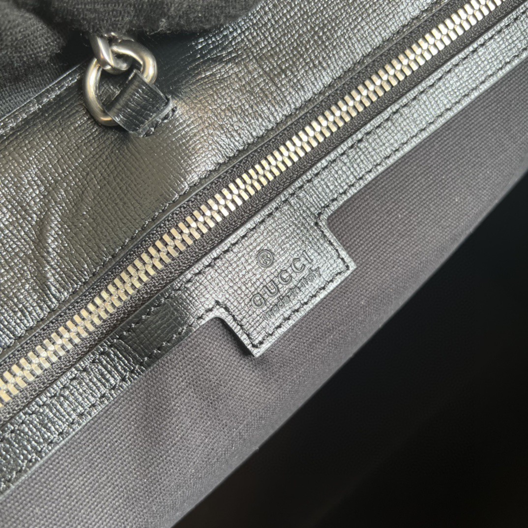G*u*i medium tote bag with interlocking g