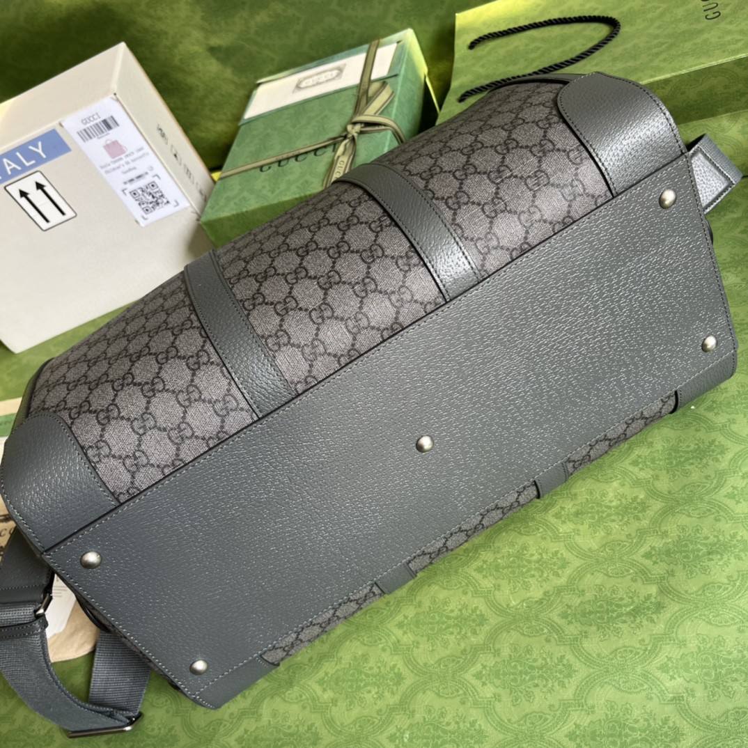 G*u*i savoy small duffle bag
