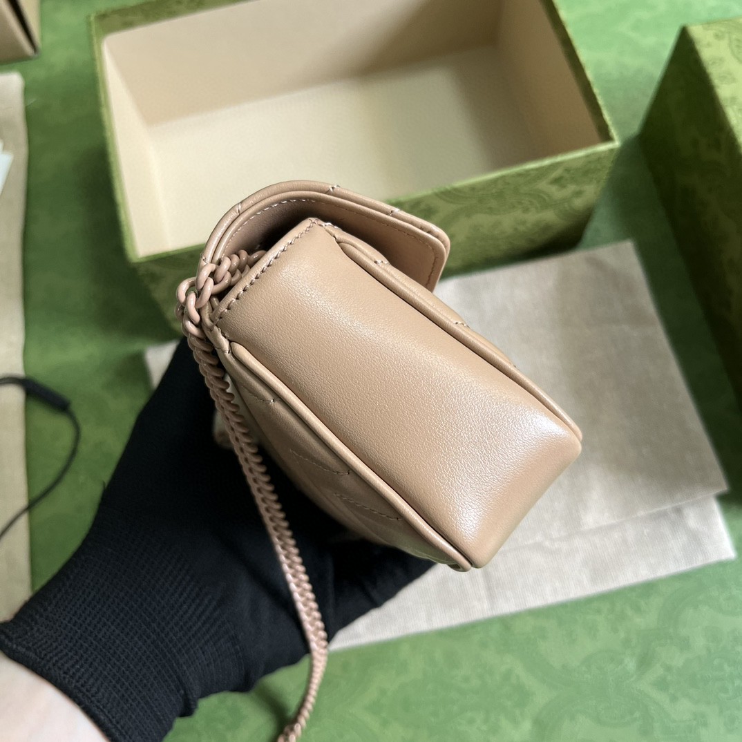 g*u*i gg marmont S*per mini bag