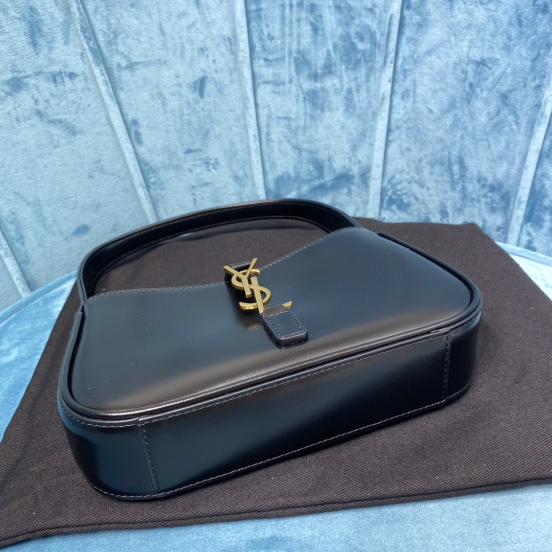 YSL LE5À7 MINI IN SMOOTH LEATHER