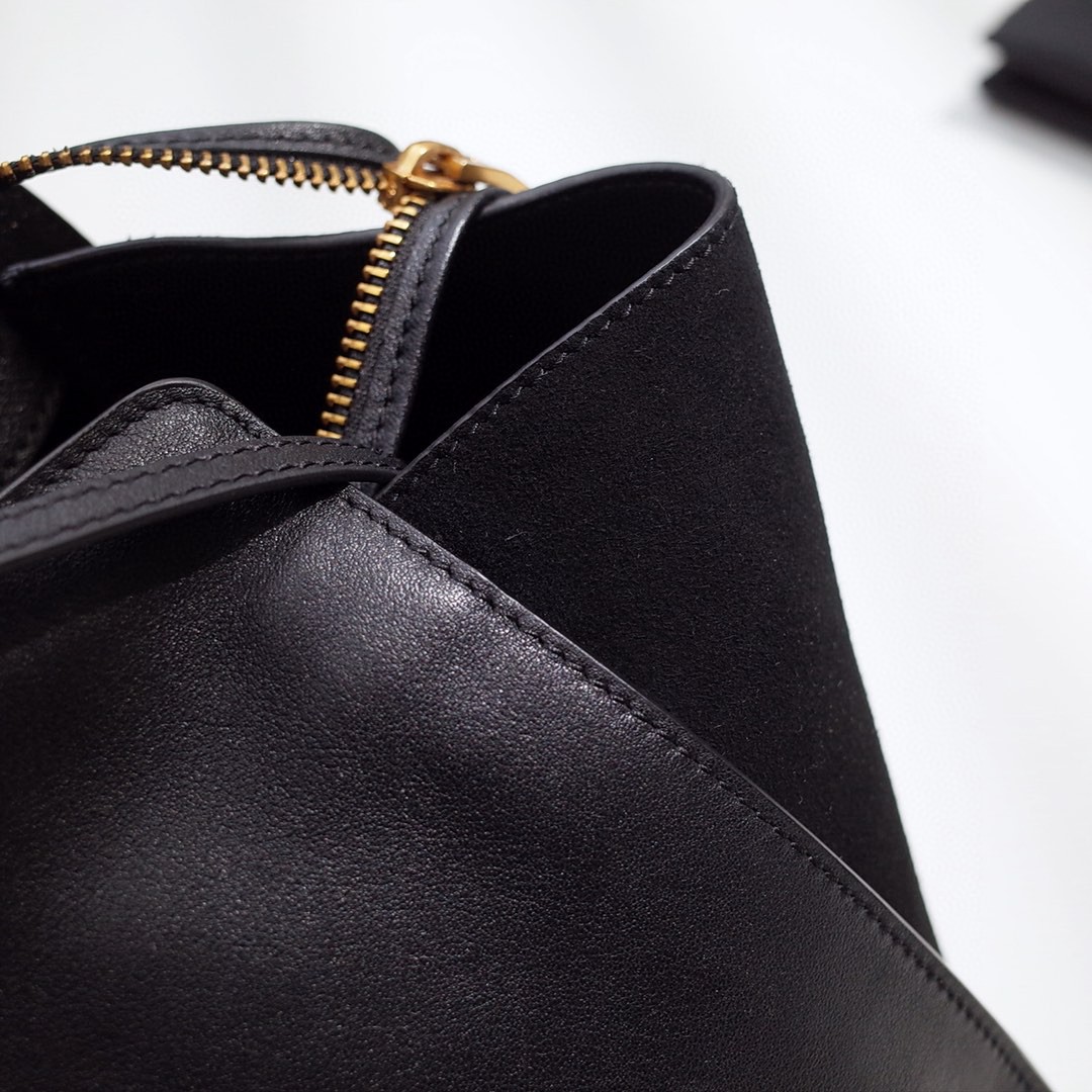 YSL Small Downtown Cabas Hand tote  bag